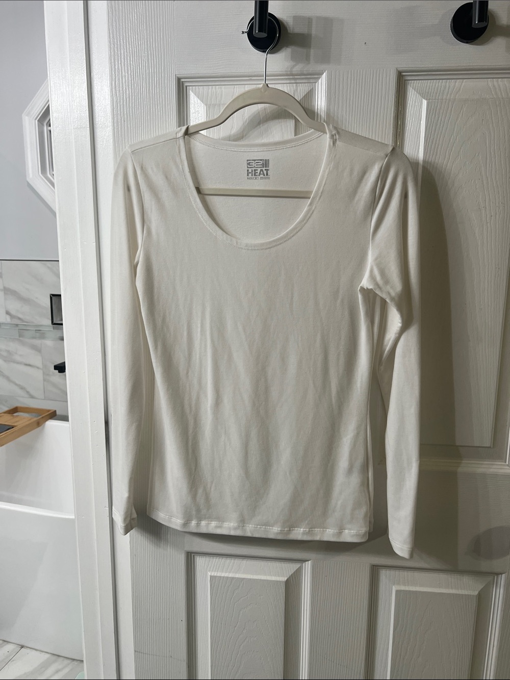 32 Degrees HEAT Women’s Ivory Thermal Base Layer Long Sleeve Top M